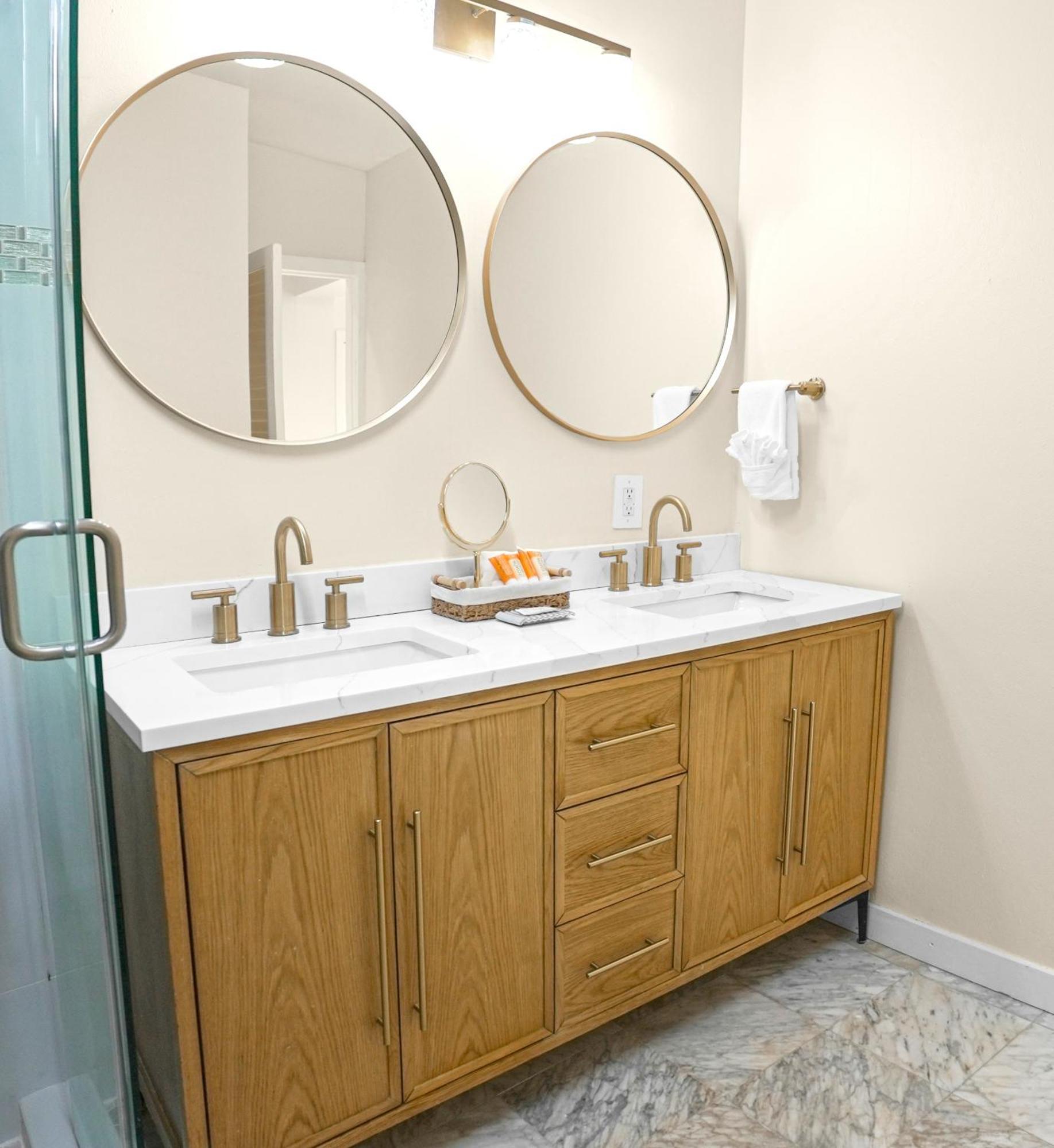 The Mary Anne Boutique Hotel Usvi 샬롯아말리에 외부 사진